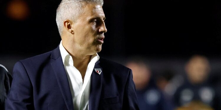 São-Paulo-Crespo-3-Foto-Rubens-Chiri-e-Paulo-Pinto-Saopaulofc.net