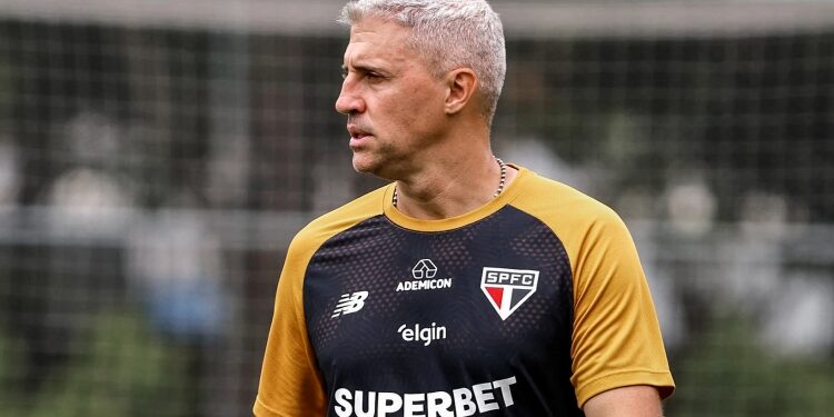 São-Paulo-Crespo-Treino-1-Foto-Rubens-Chiri-São-Paulo-FC